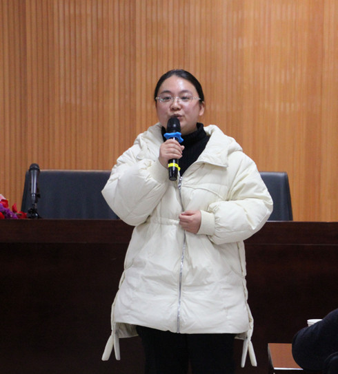 完美网页版副院长李伟丽点评.jpg